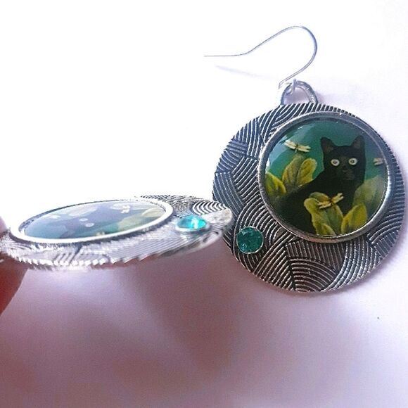 Silver Round Black Cat Pattern Dangling Earrings - Picture 4 of 7